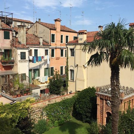 Monolocale Luminosissimo Lägenhet Venedig Exteriör bild